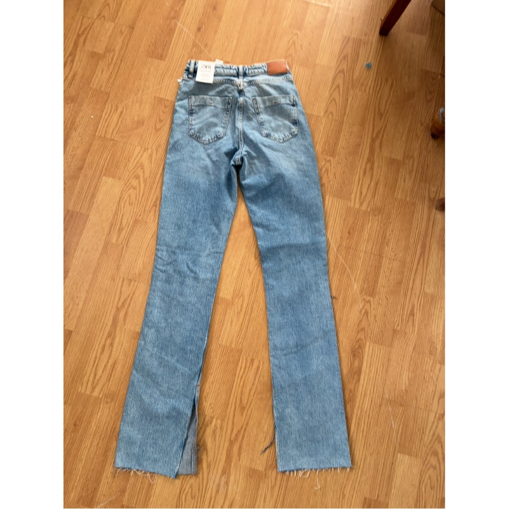 Zara Light Blue Denim Jeans size 2 straight flare NWT